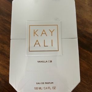 Kayali Vanilla 28 perfume NWT